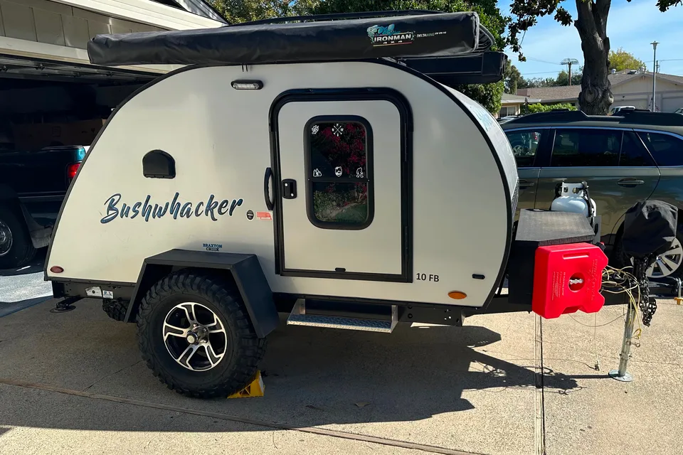 William's Braxton Creek Bushwhacker 10FB Travel Trailer