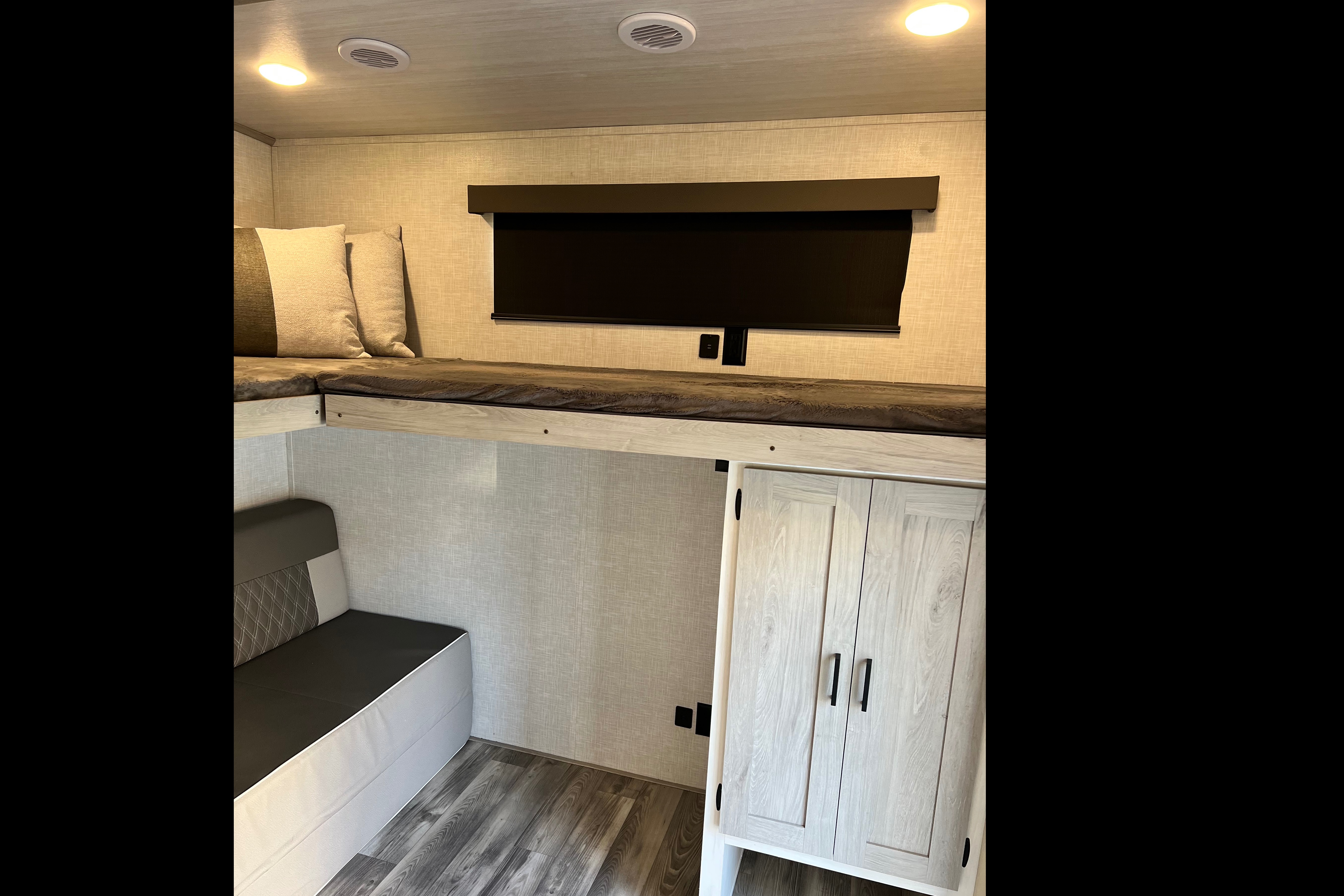 James's Forest River Impression Fifth Wheel