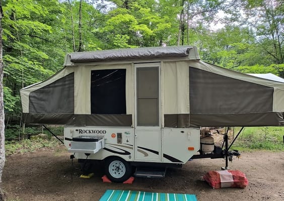 Freedom on Wheels - Cozy Rockwood Pop-Up Camper