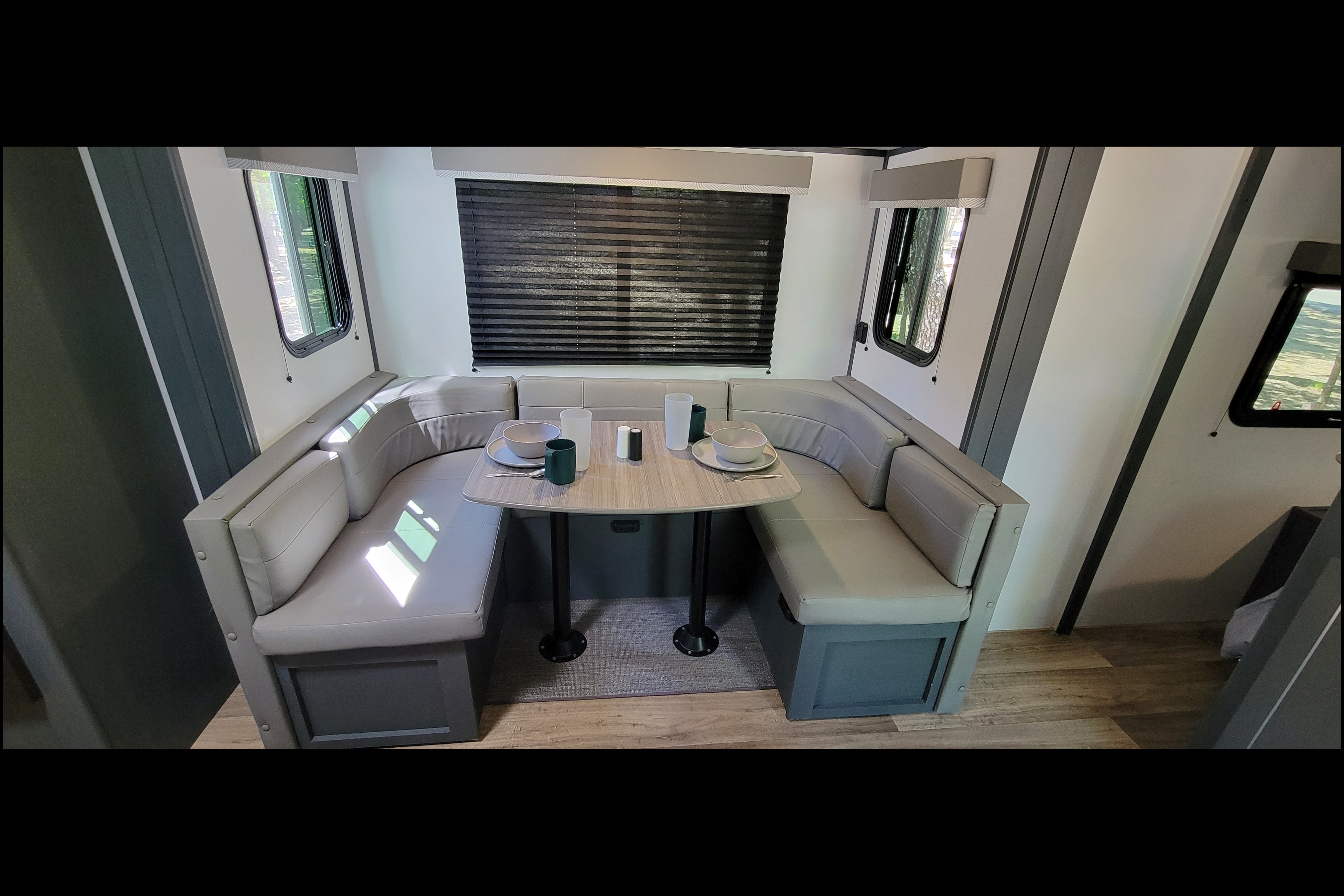 Social Getaways 