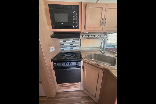 Meet "Betty" - 2018 Thor Ace Motorcoach