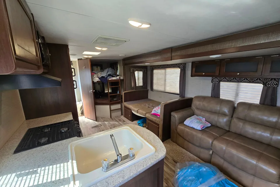 Keystone Bullet 272BHS Travel Trailer