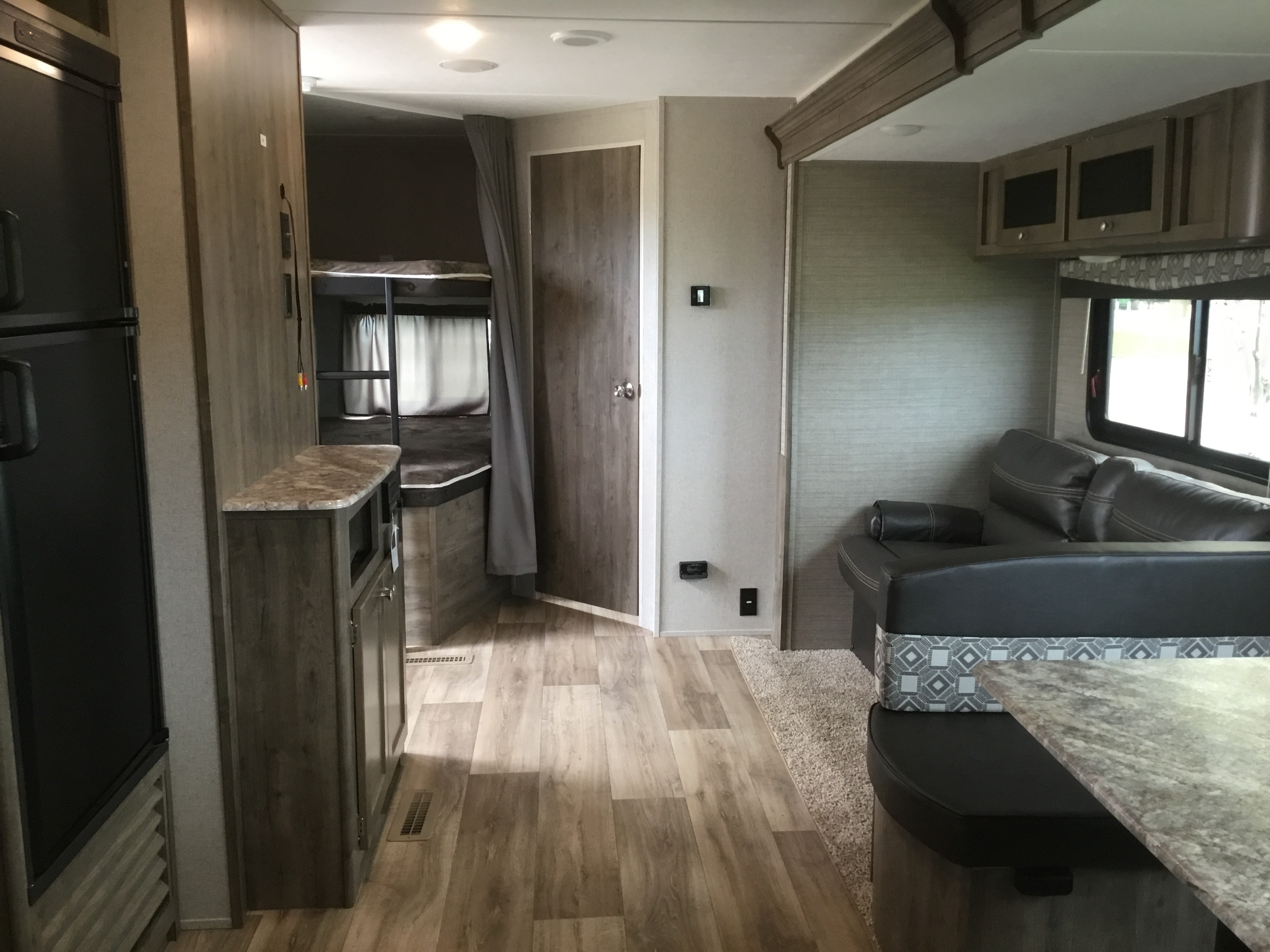 Sarah's Dutchmen Aspen trail 2790BHS Travel Trailer