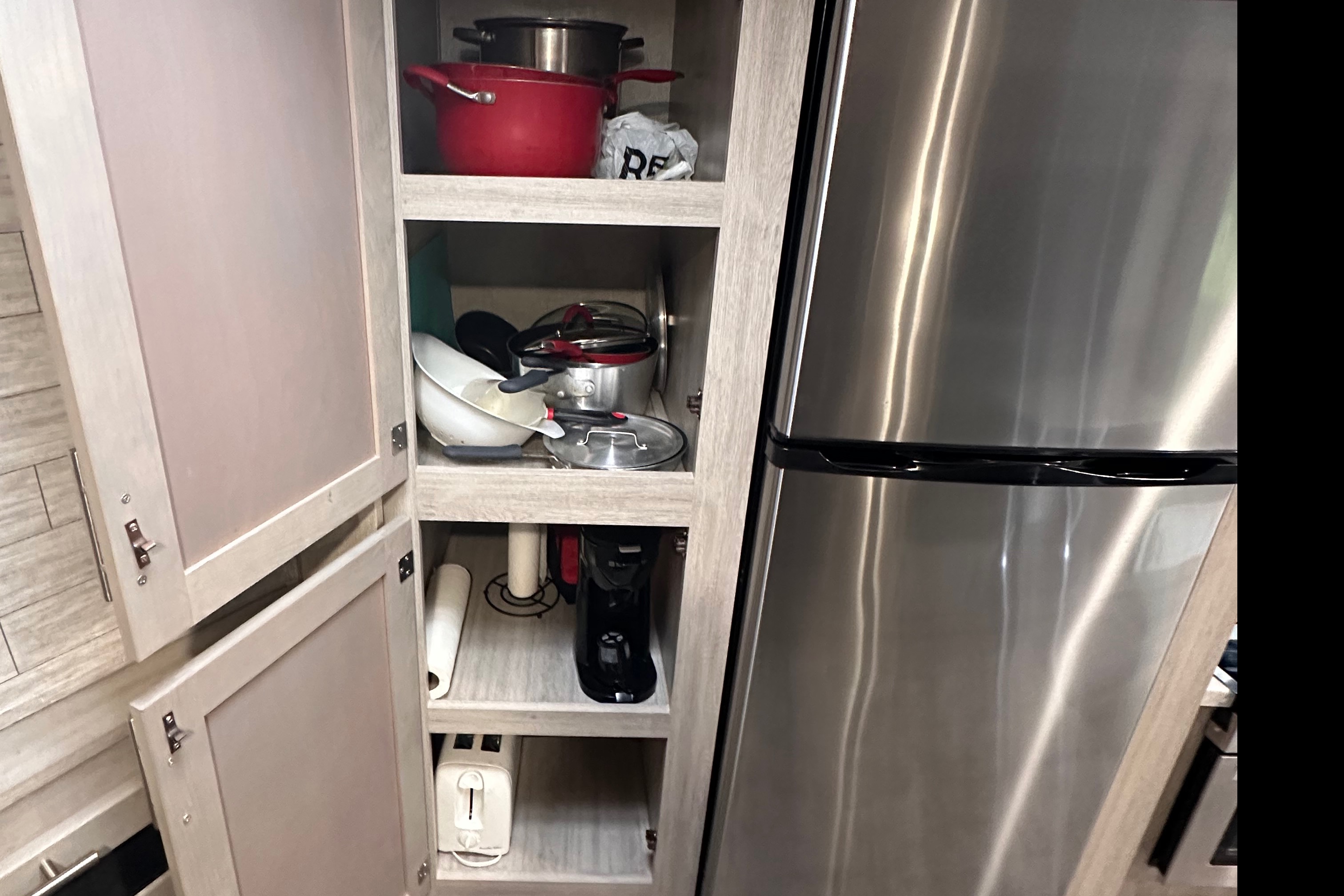 Portzen’s Luxury Travel Trailer for 9
