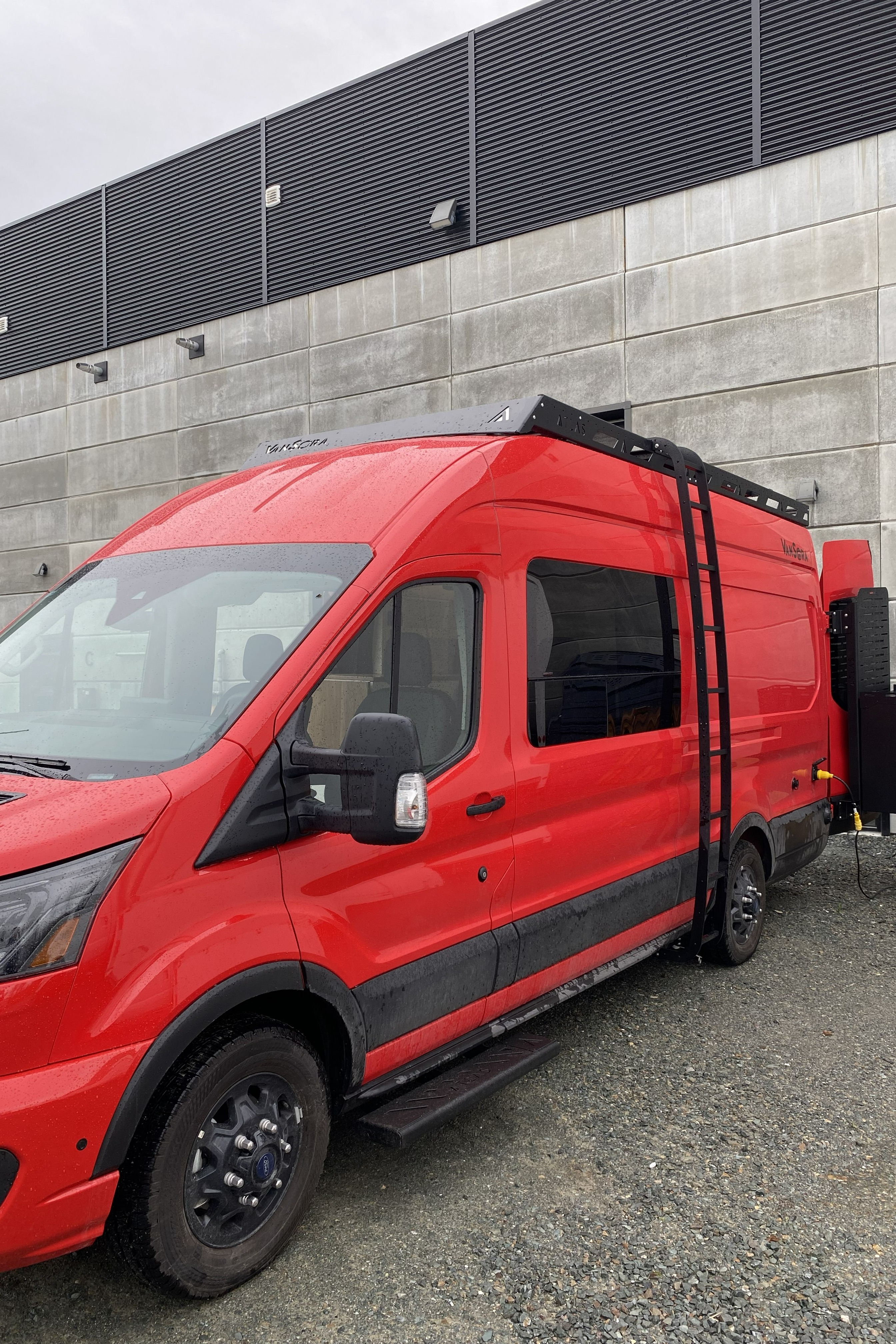 VanSora Ford Transit Classe B