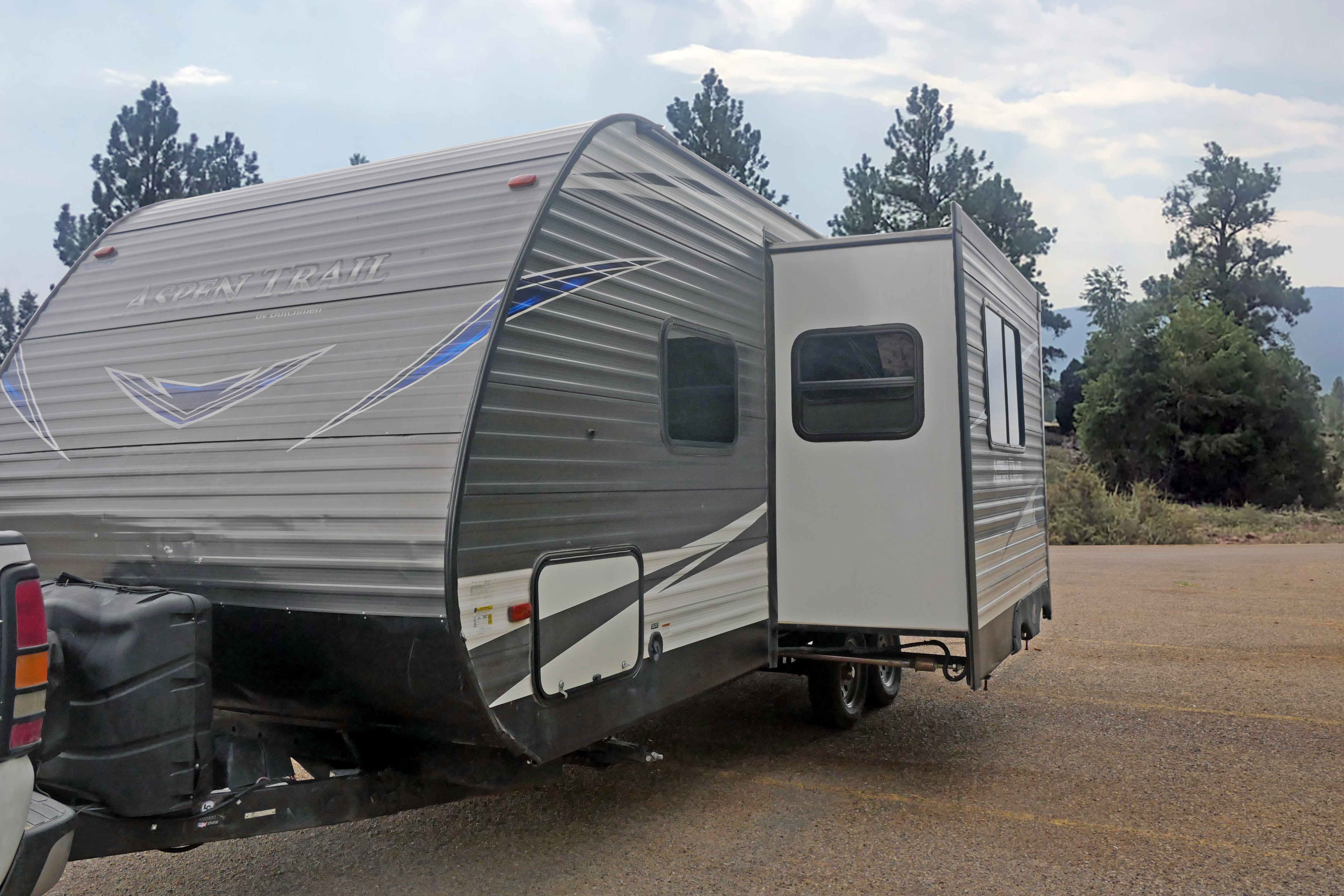 Raven Cliffs Delivered and Setup only, Dutchmen Aspen Trail