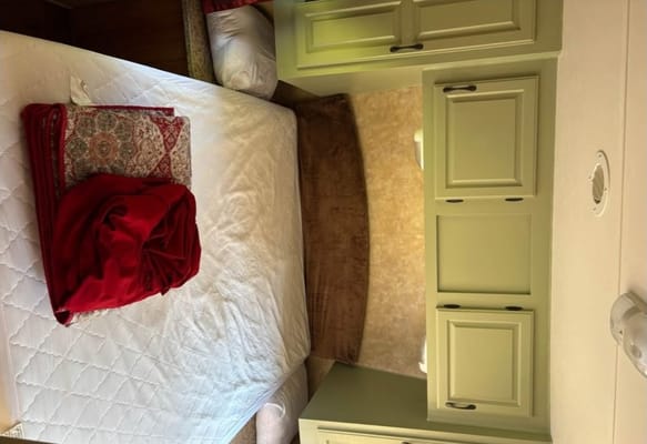 Mindy 's Jayco Jay flight 24' Travel Trailer