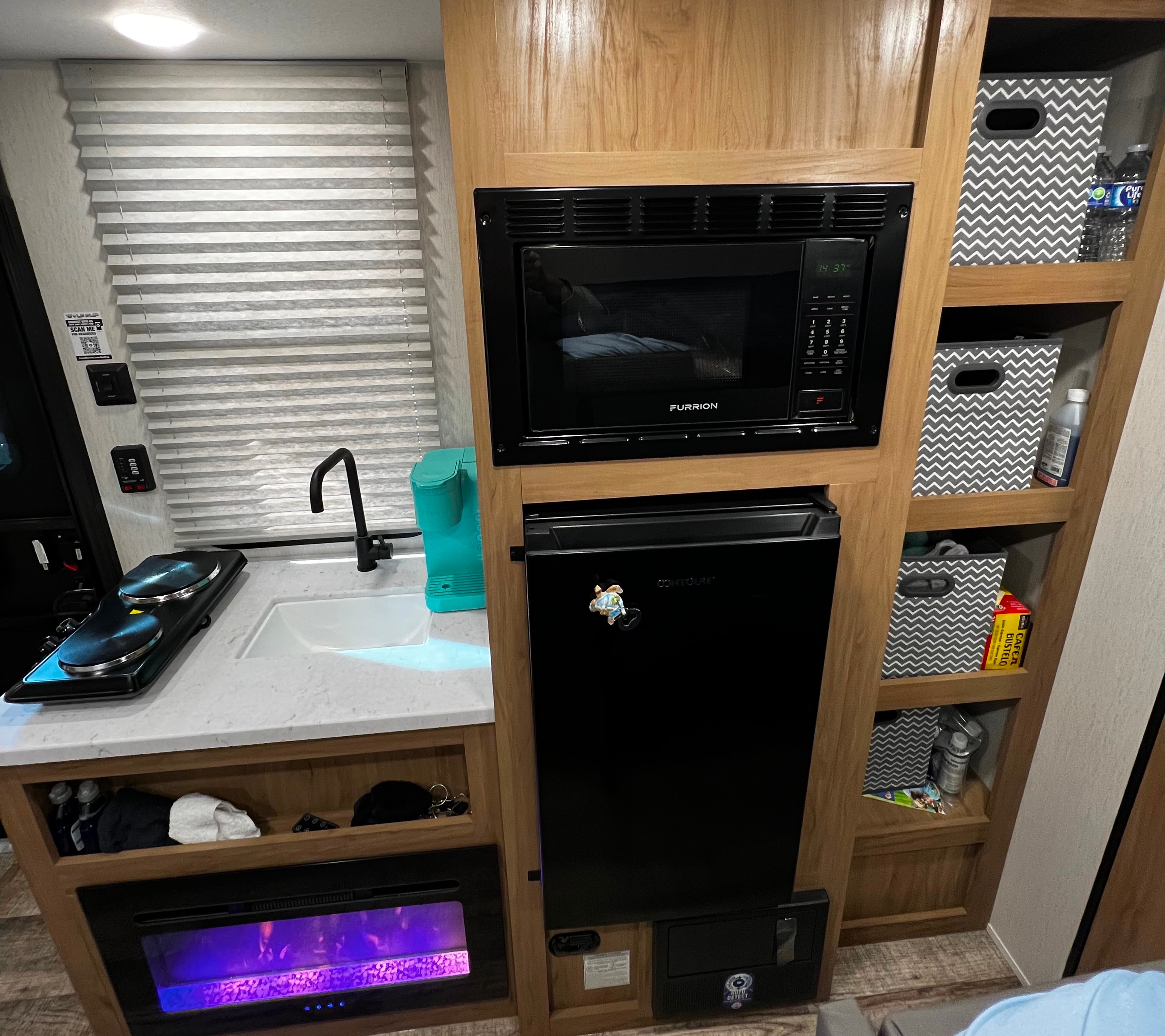 **Brand New**2024 Forest River Wolf Den Light Weight Travel Trailer