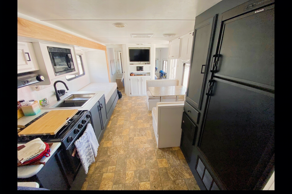 SoCal Forest River Salem Cruise Lite Travel Trailer