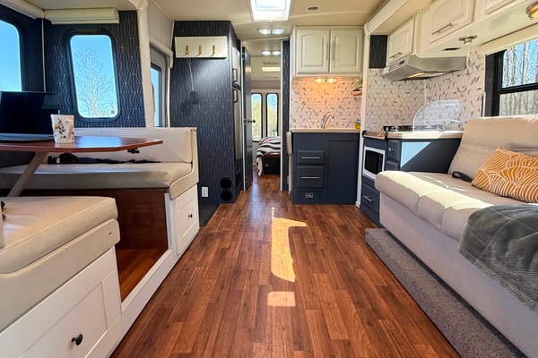 Bobs Coachmen Concord Class C