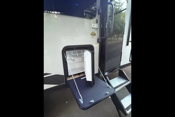 New 2026 Trailer – Delivered and ready to go!