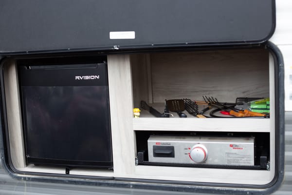 melyssa's K Z INC SPORTSMEN CLASSIC Travel Trailer