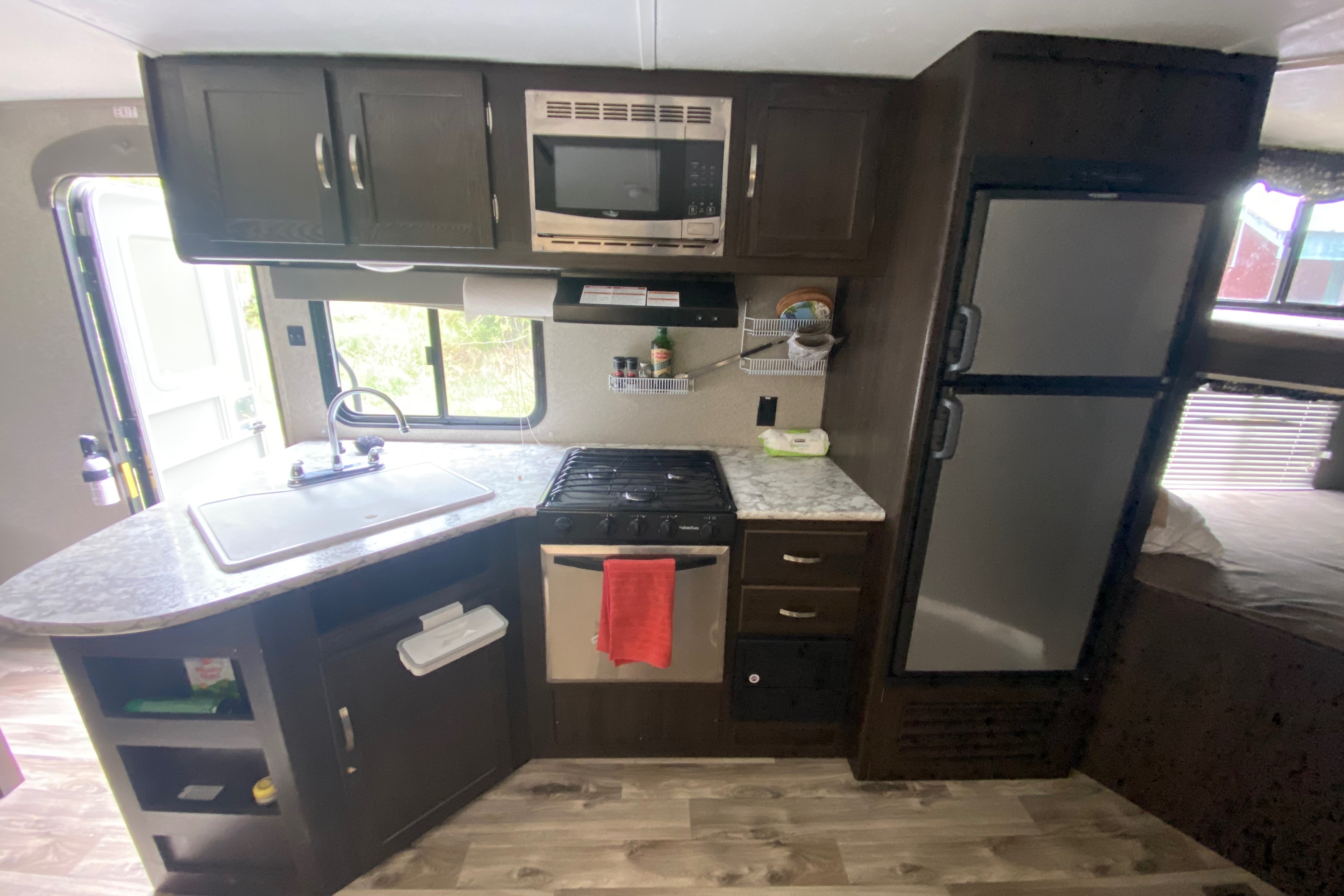 Darryn's Keystone 2018 Springdale 240BHWE Travel Trailer