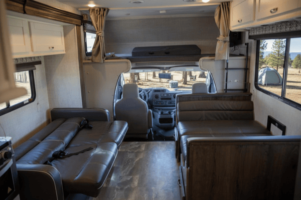 C06 - 10 Person w/ Bunk- The RV Rental Factory