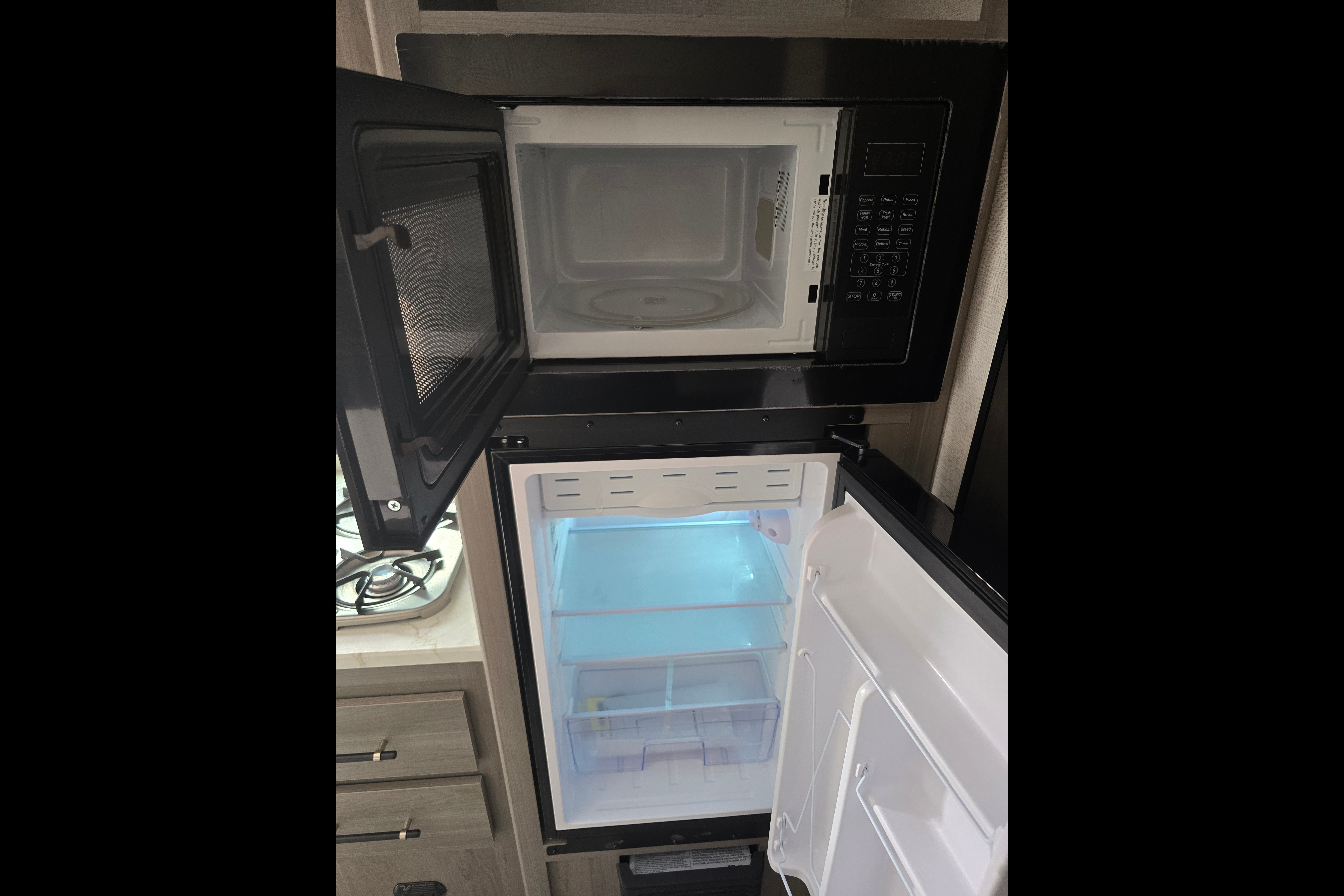 firas 's Keystone Hideout Sport Travel Trailer