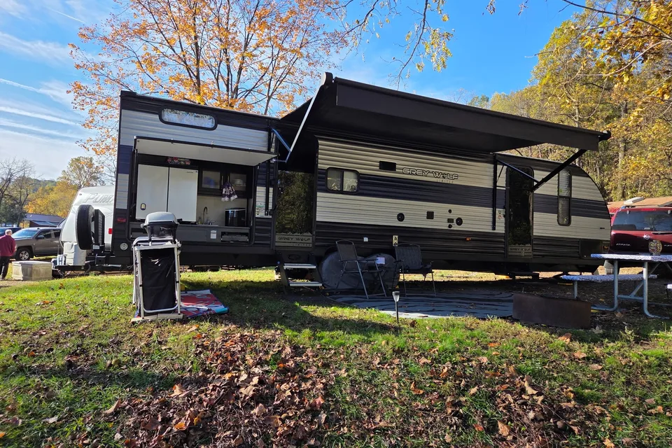 GINGERS RV RENTAL