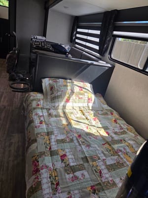 GINGERS RV RENTAL
