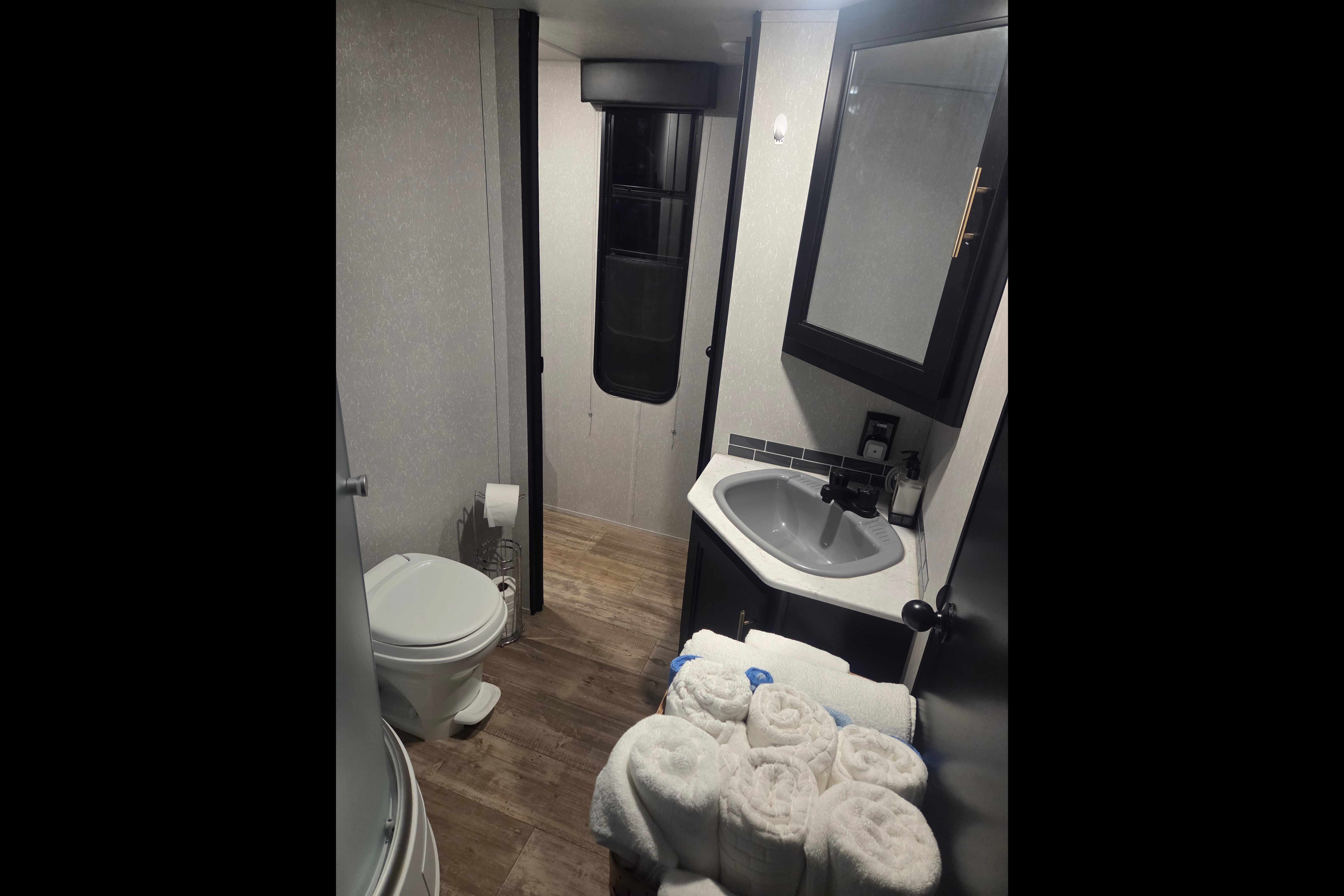 GINGERS RV RENTAL