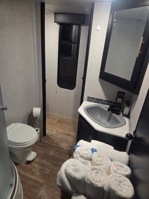 GINGERS RV RENTAL
