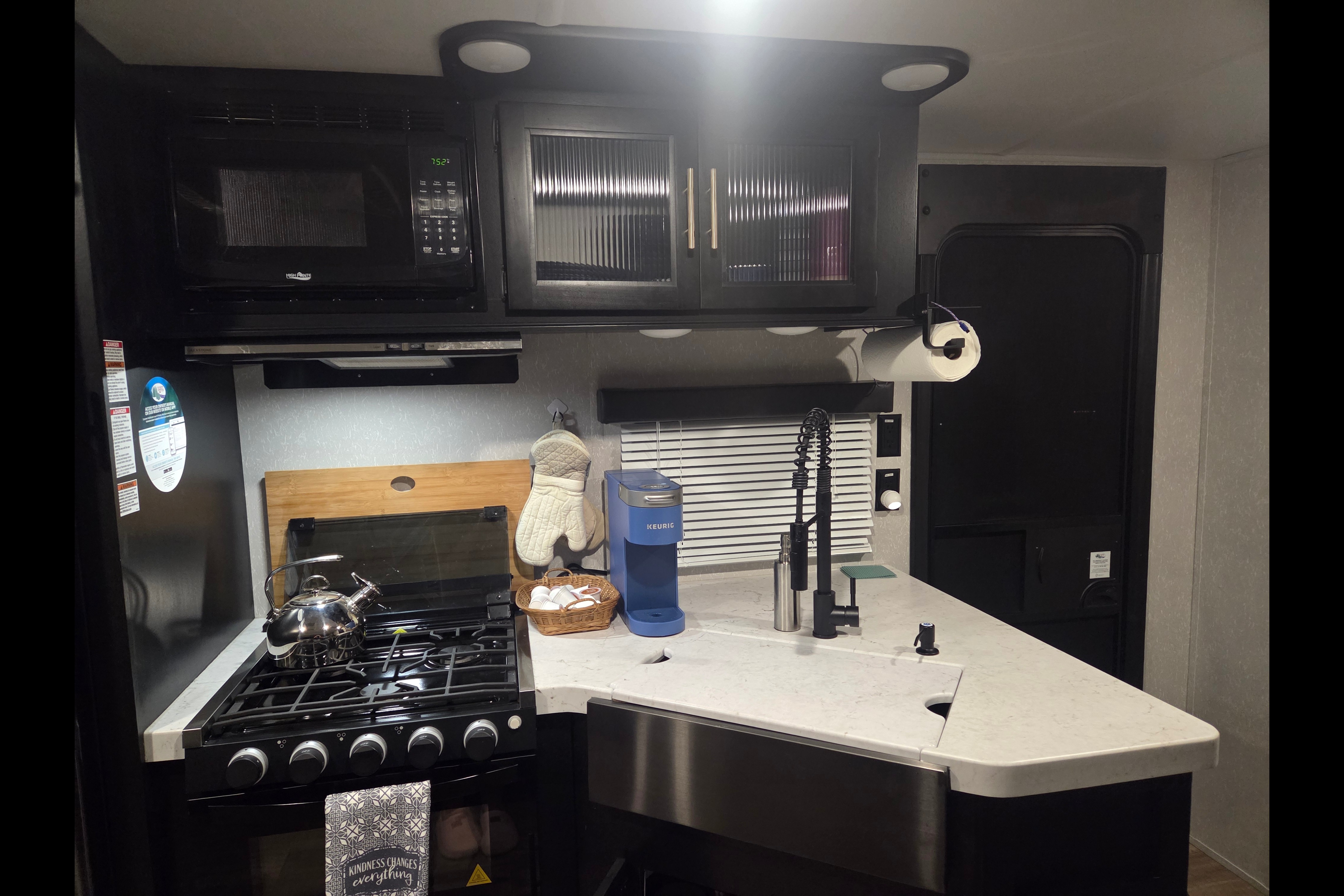 GINGERS RV RENTAL