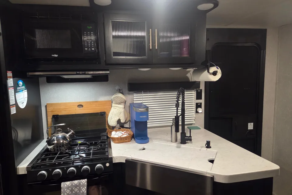 GINGERS RV RENTAL