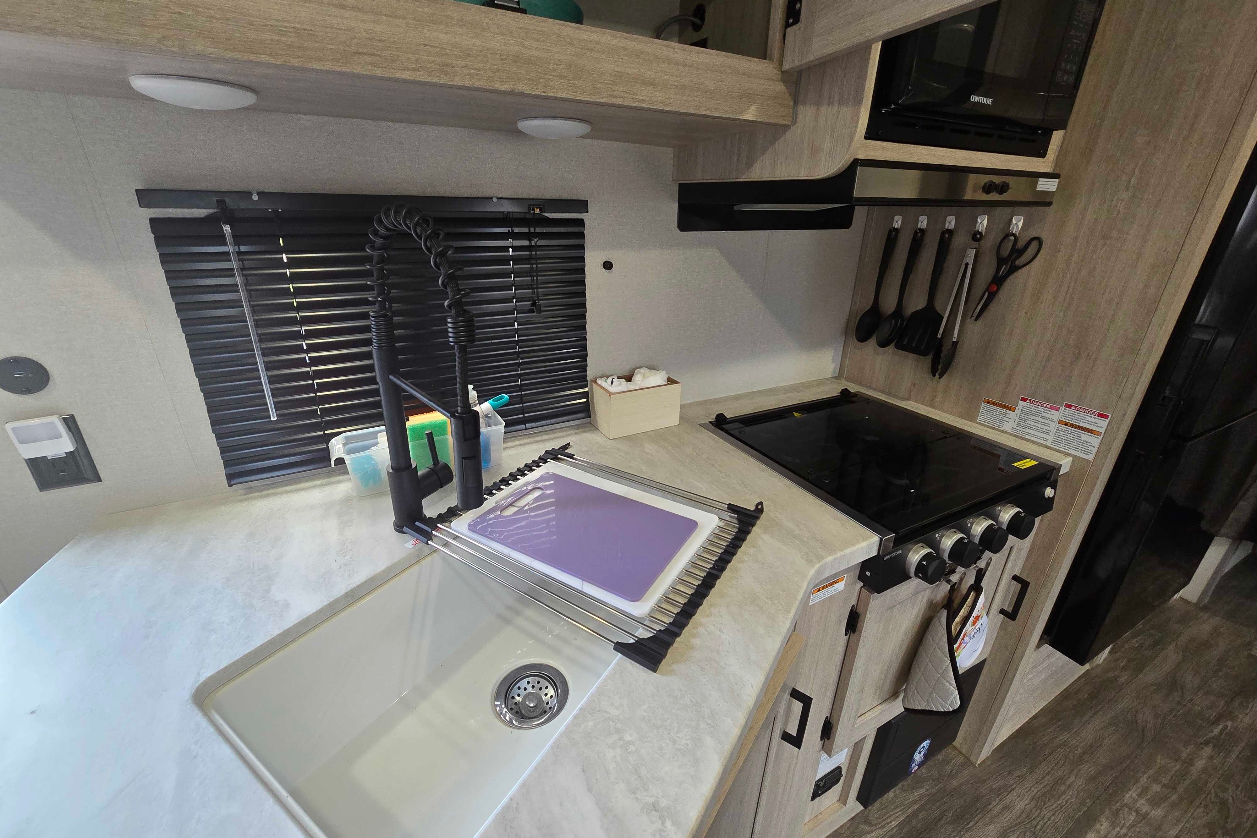 J&J Rv Rentals Forest River