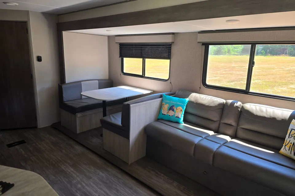 J&J Rv Rentals Forest River