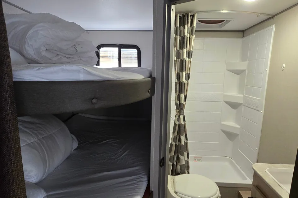 J&J Rv Rentals Forest River