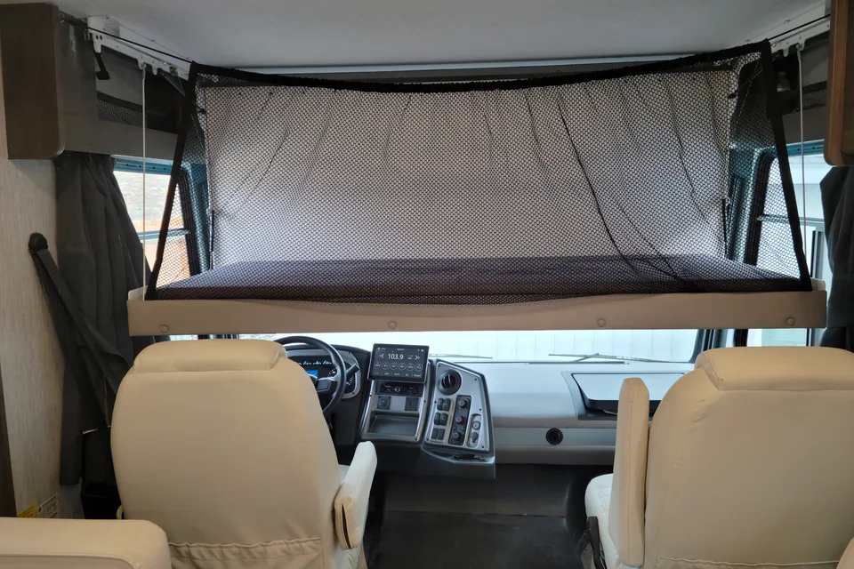 Family Friendly Coachmen Pursuit Class A