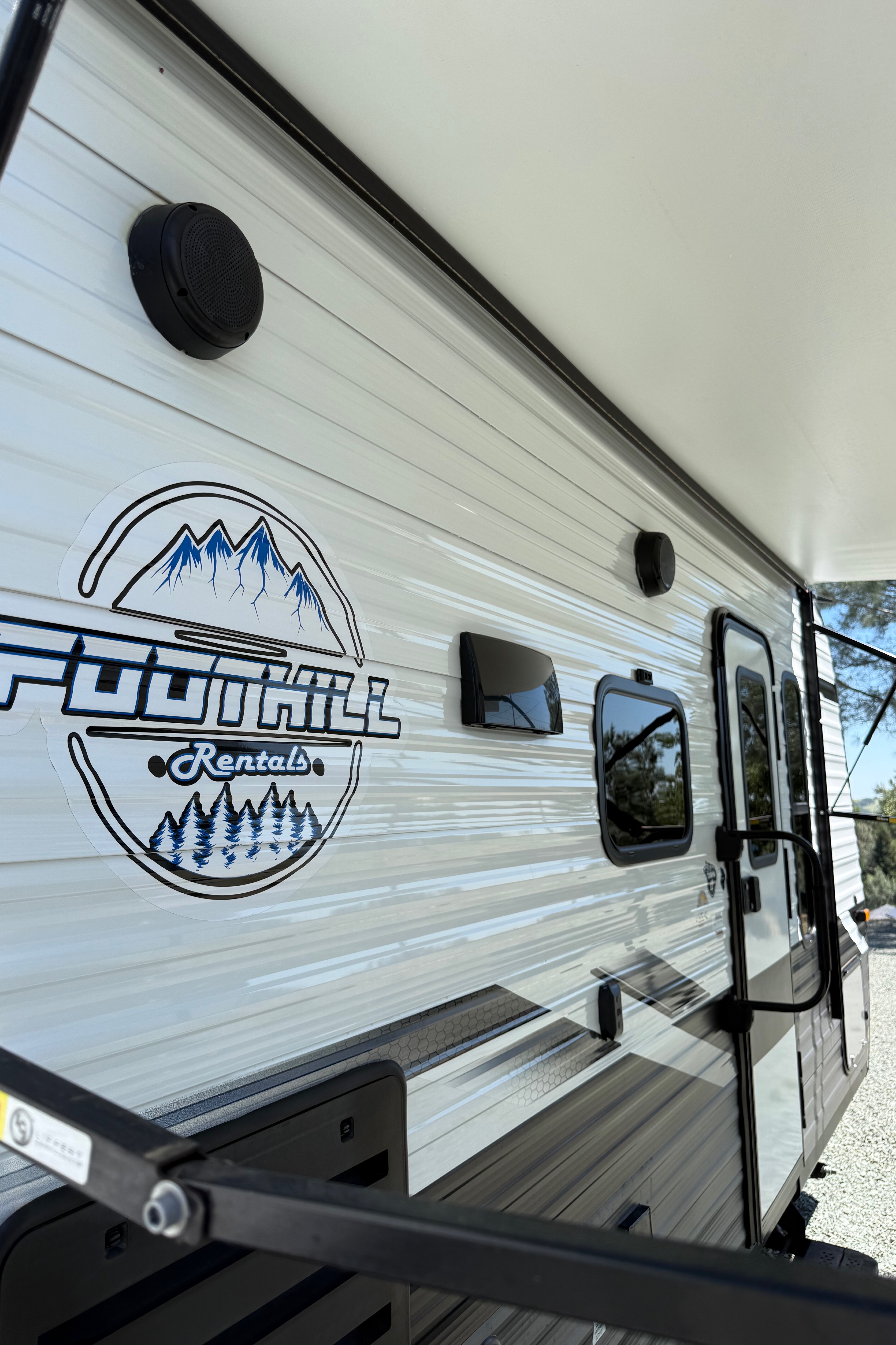 Foothill Rentals, Jayco 224BH Travel Trailer