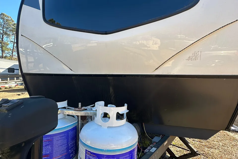 Coleman 1608RB Rubicon Travel Trailer