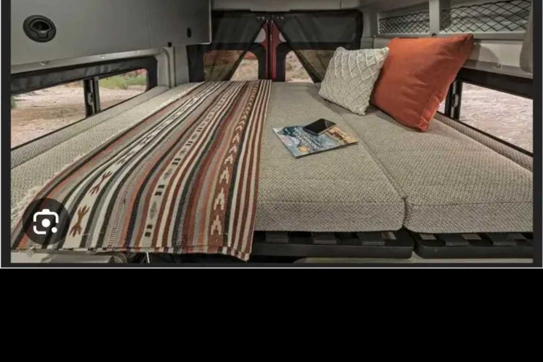 Aloha Steve's Winnebago Solis Class B