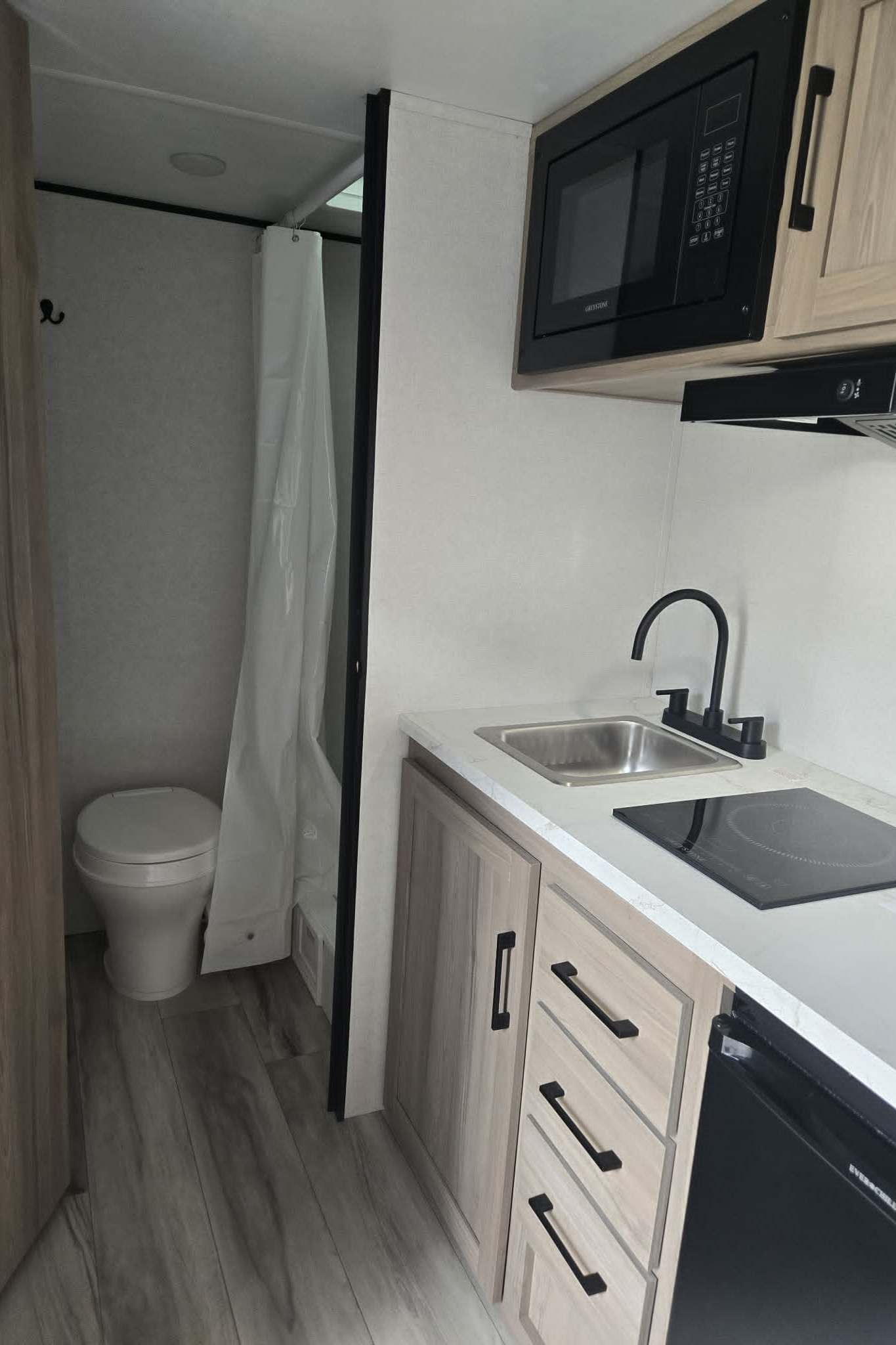 EF RVs 2026 KEYSTONE Coleman 13B Travel Trailer