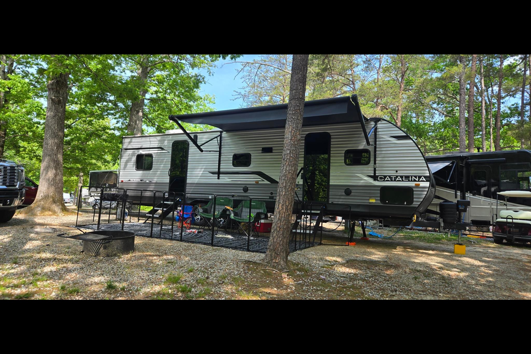Adam's Coachmen Catalina Toy Hauler