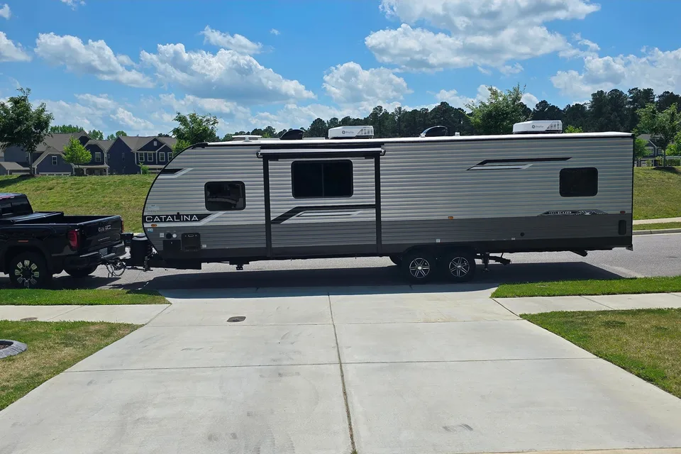Adam's Coachmen Catalina Toy Hauler