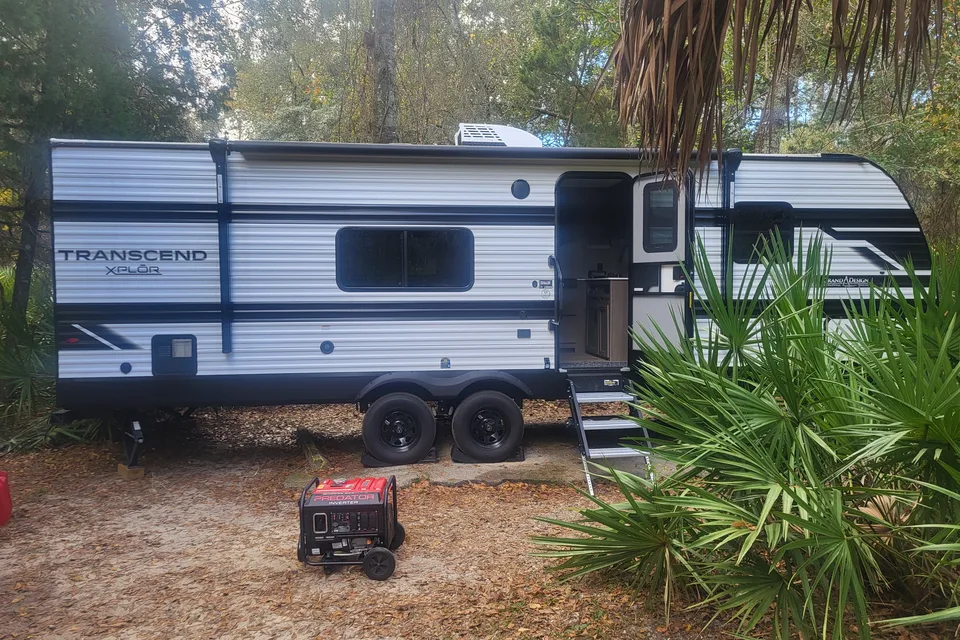 Clean 2025 Bunkhouse RV – Delivered,  Setup & Fully Stocked