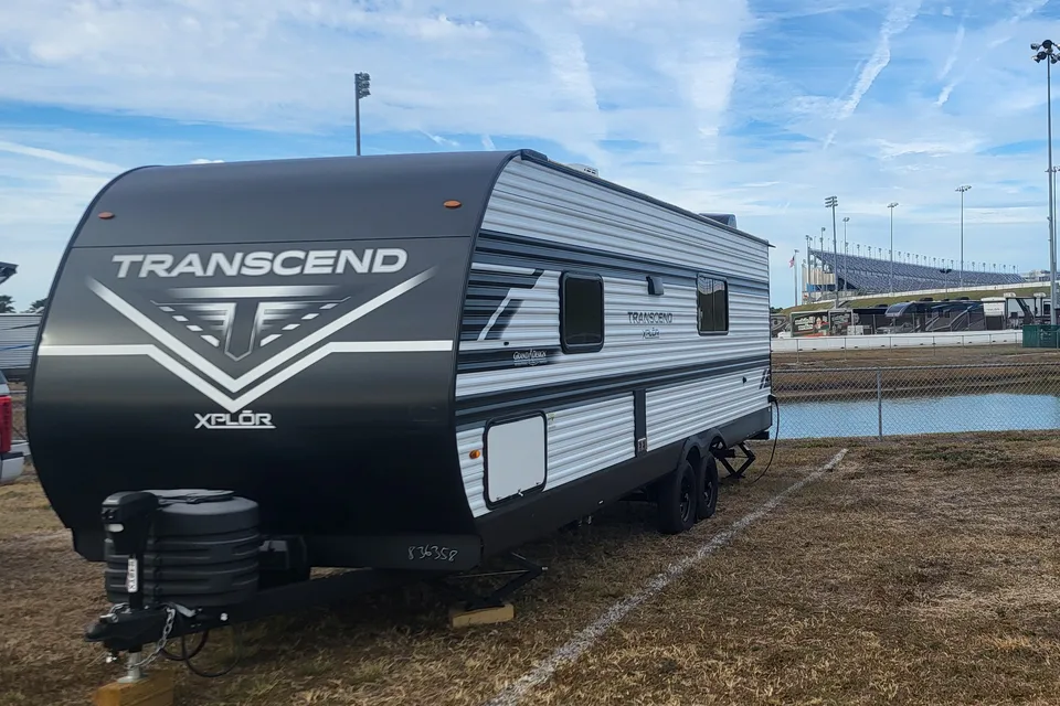 Clean 2025 Bunkhouse RV – Delivered,  Setup & Fully Stocked