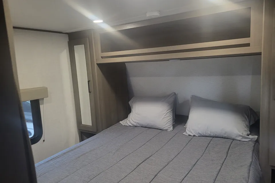 Clean 2025 Bunkhouse RV – Delivered,  Setup & Fully Stocked