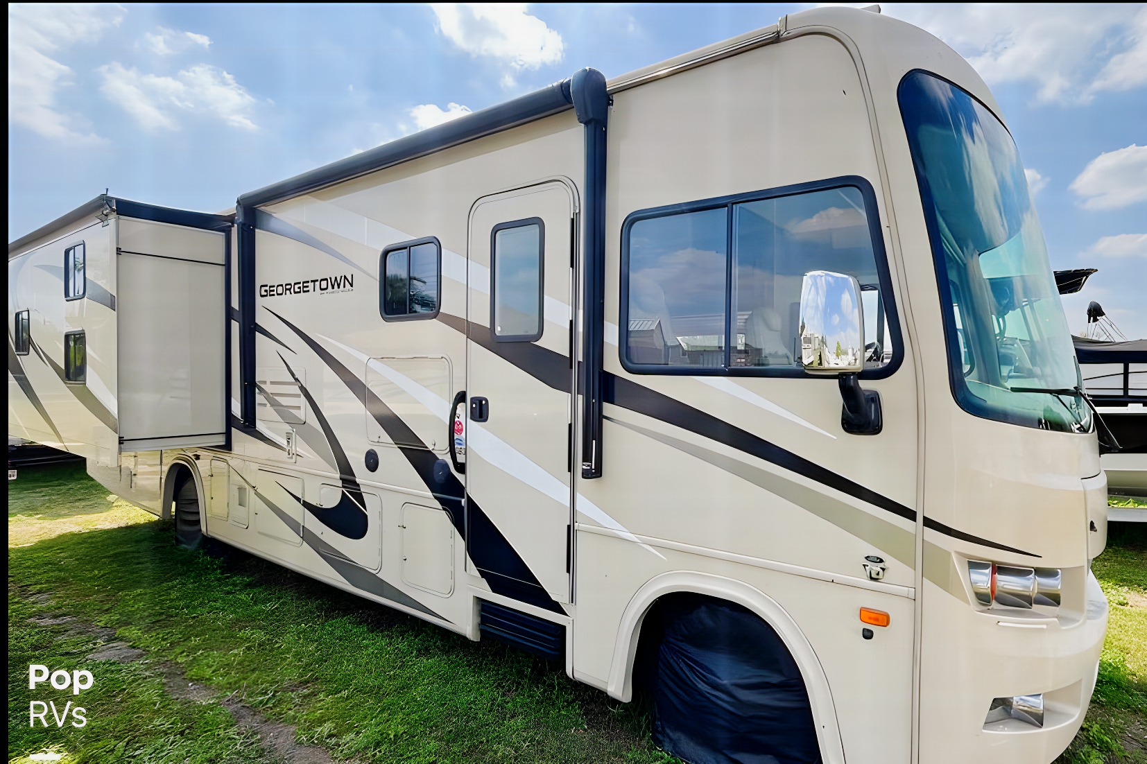Fully Equiped Class A Bunkhouse