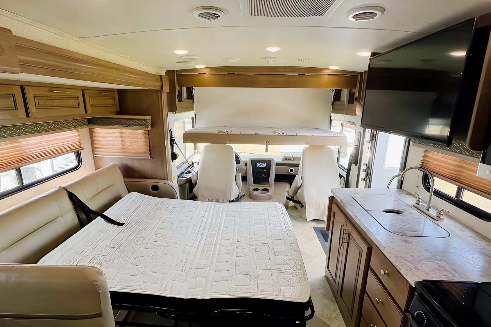 Fully Equiped Class A Bunkhouse
