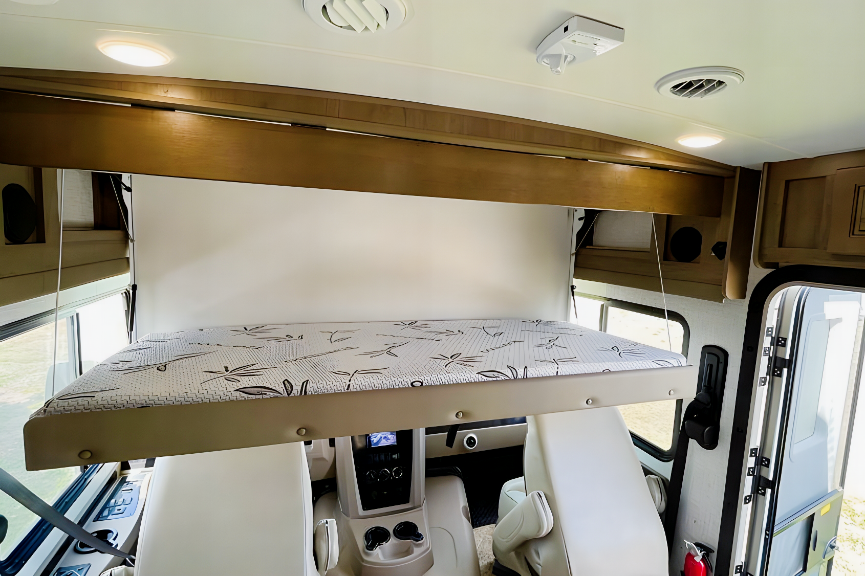 Fully Equiped Class A Bunkhouse