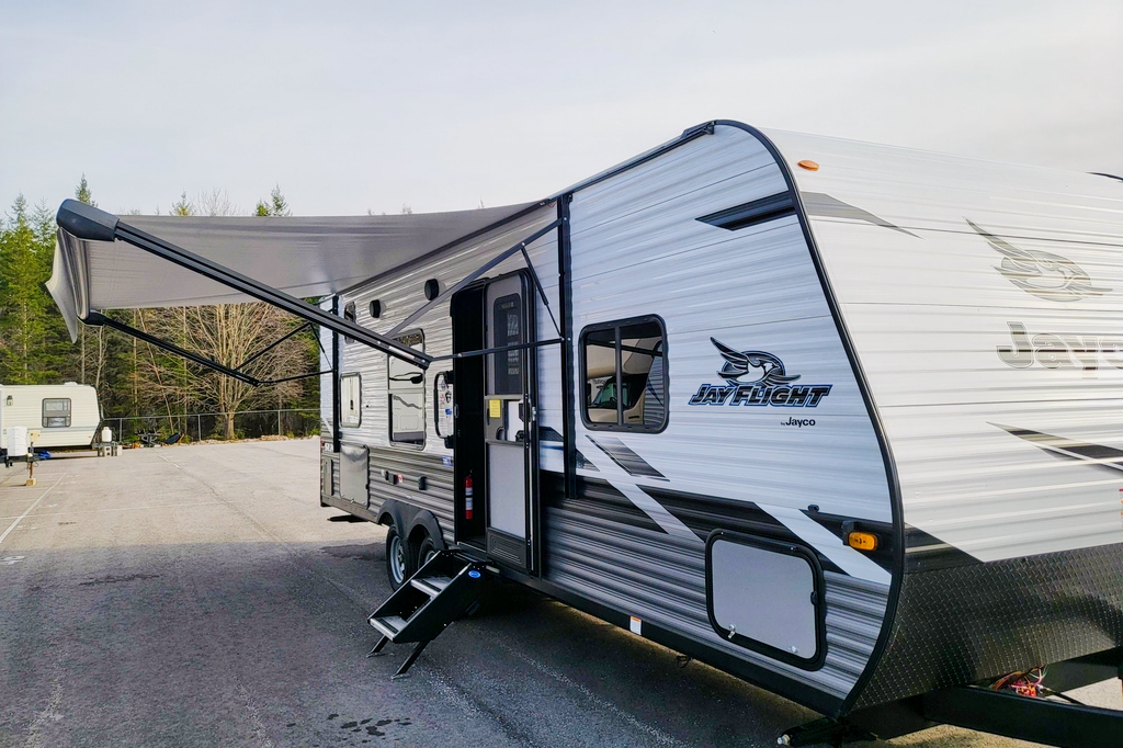 Making Memories with the Jayco Jayflight SLX8 264BH Travel Trailer