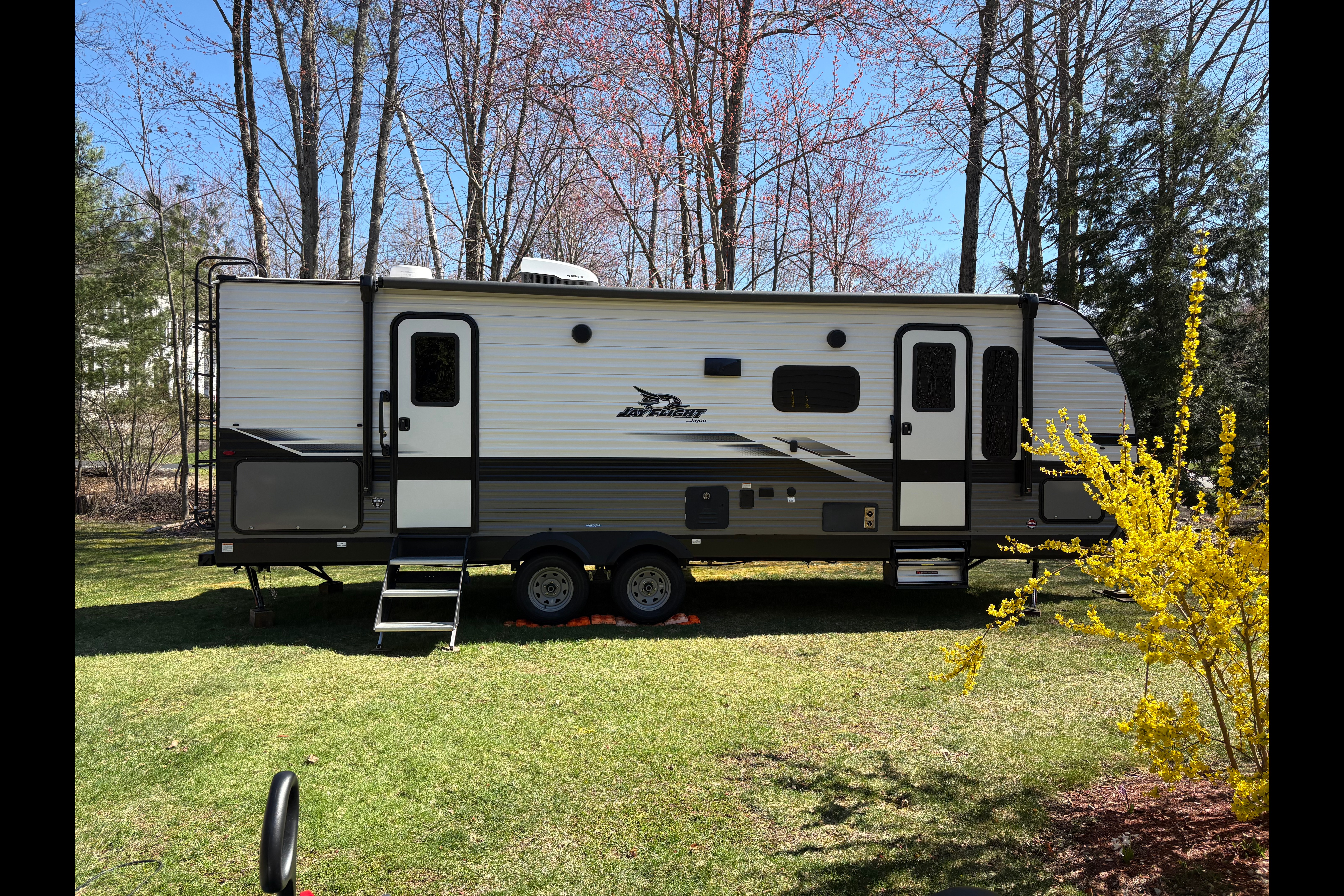 Trailside Escape