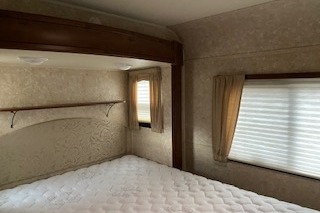 Grey Easy Holiday Dream
