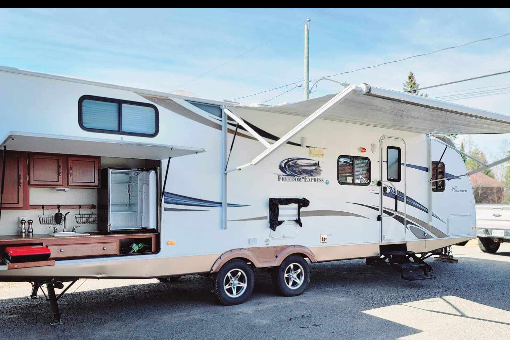André  Coachmen Coachmen Freedom express 292 BHDS Roulotte
