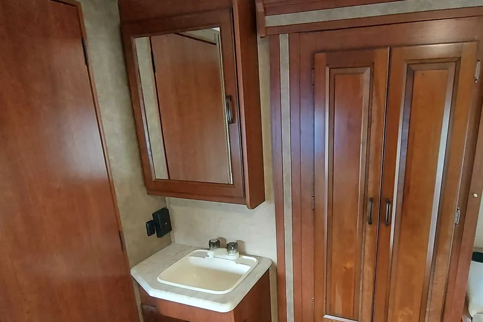 Cooper's Sunseeker Class C