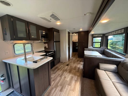 Grill & Chill Bunkhouse Bungalow