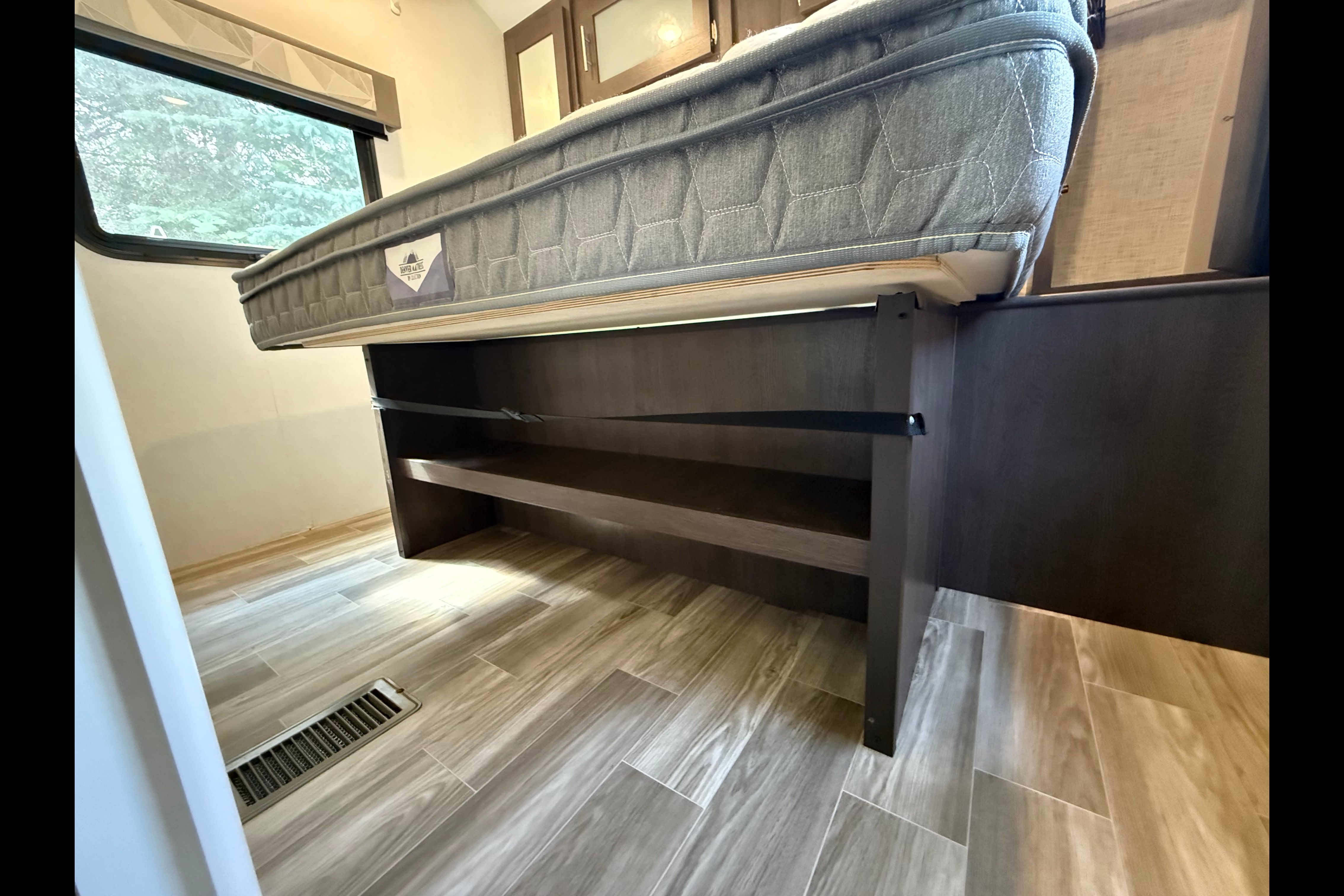 Grill & Chill Bunkhouse Bungalow