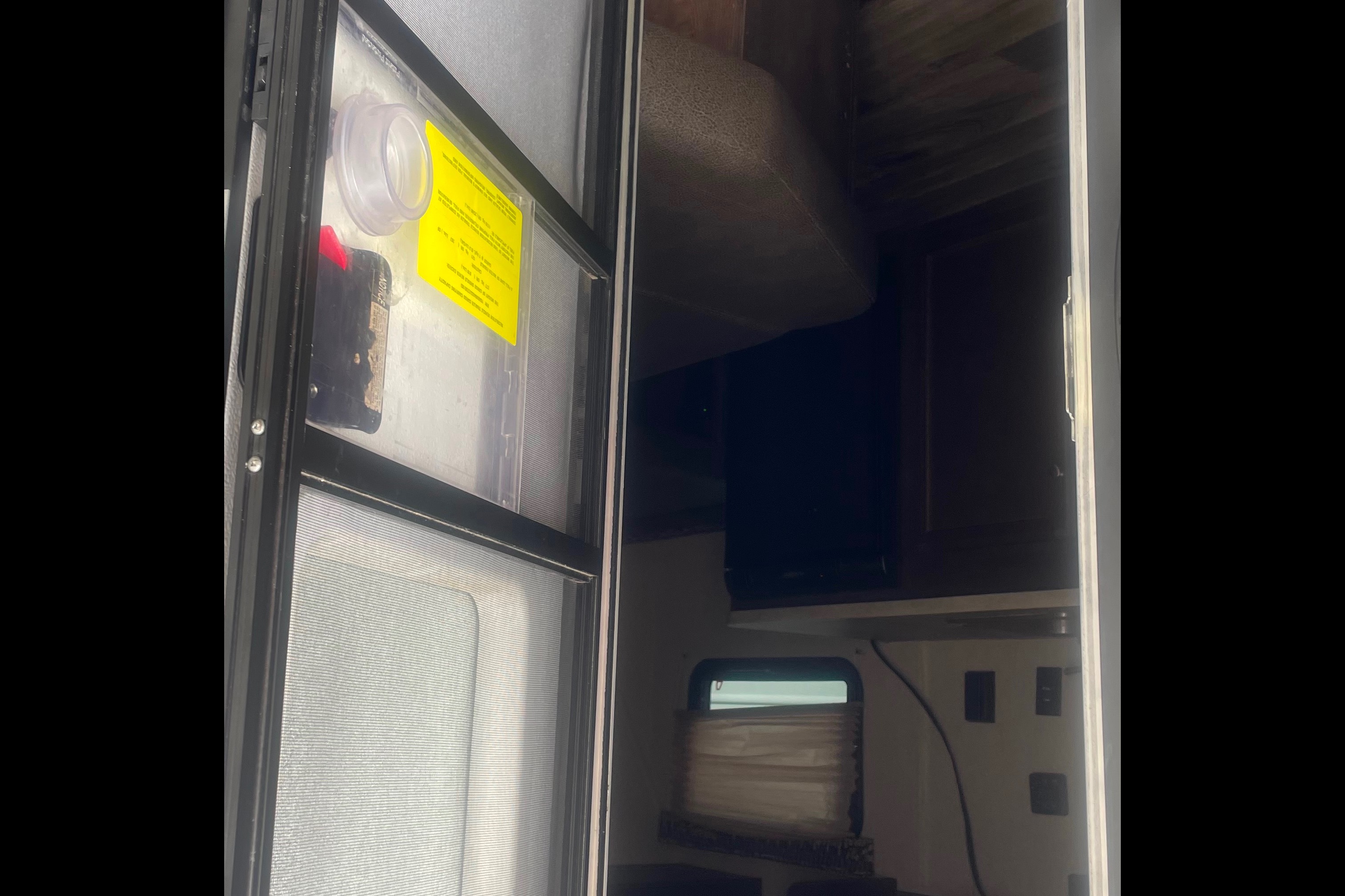 Sir Winstons Starcraft Autumn Ridge Travel Trailer