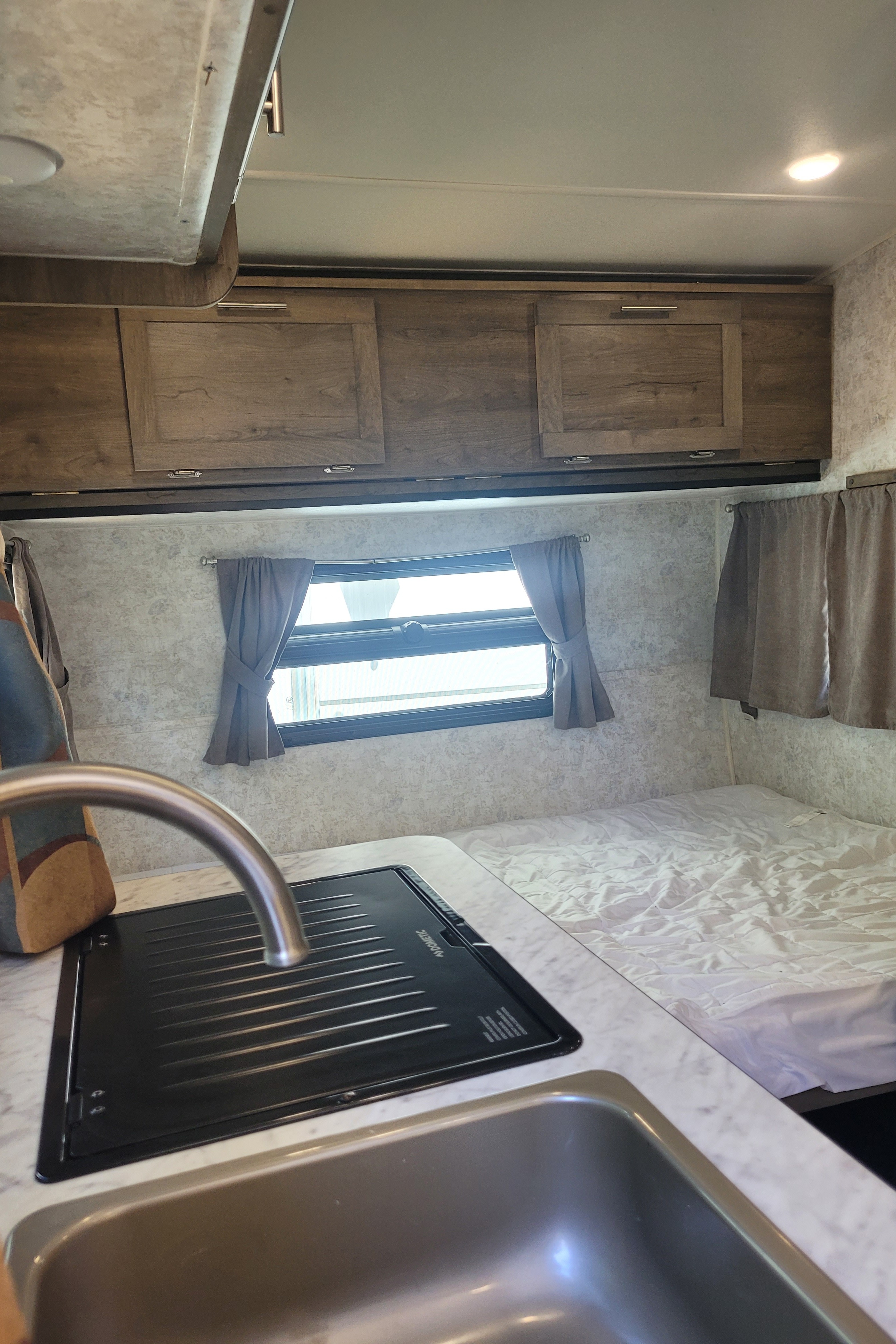 Stephane's Prolite Évasion Travel Trailer